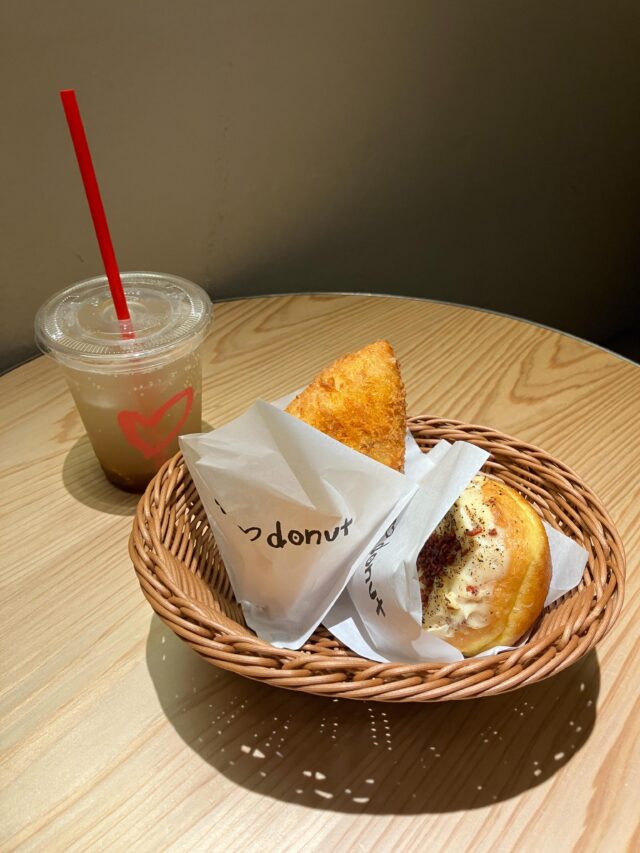 WeLoveDonut – 行列のたえない生ドーナツ専門店『WeLoveDonut』